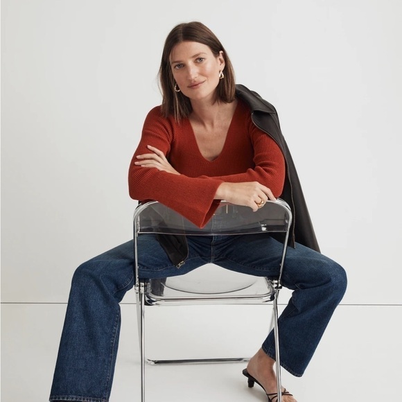 Madewell Flared-Sleeve V-Neck Sweater Etruscan Clay - Picture 1 of 8